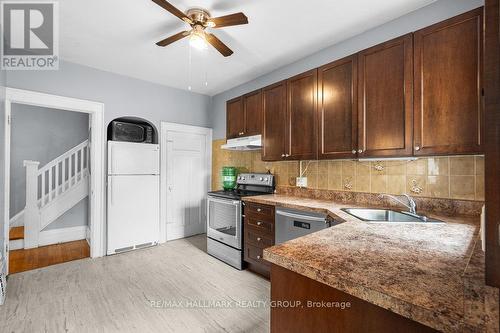 388 First Avenue, Ottawa, ON - Indoor Photo Showing Kitchen