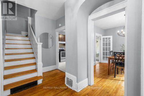 388 First Avenue, Ottawa, ON - Indoor Photo Showing Other Room