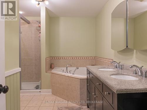 3481 Troup Road, Port Colborne (Bethel), ON - Indoor Photo Showing Bathroom