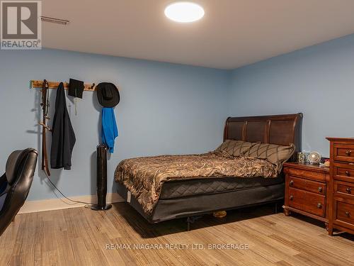 3481 Troup Road, Port Colborne (Bethel), ON - Indoor Photo Showing Bedroom