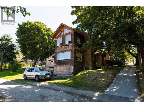 1417 Stanley Street, Nelson, BC - Outdoor