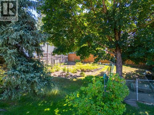 1417 Stanley Street, Nelson, BC - Outdoor