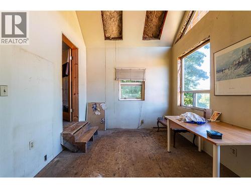 1417 Stanley Street, Nelson, BC - Indoor Photo Showing Other Room