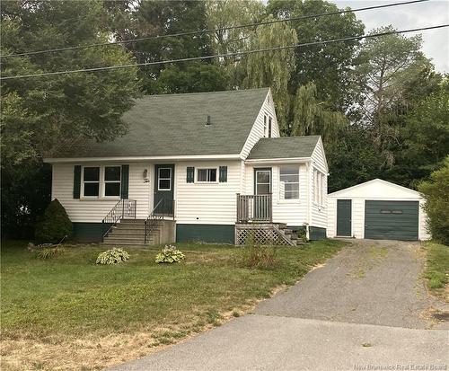 10 Thompson Ave, Saint Stephen, NB 