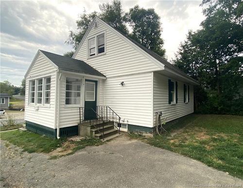 10 Thompson Ave, Saint Stephen, NB 