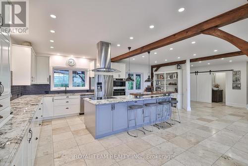 388303 Sideroad 20 Side Road, Mono, ON - Indoor Photo Showing Kitchen With Upgraded Kitchen