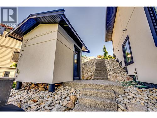 8792 Cortland Place, Coldstream, BC - Outdoor With Exterior