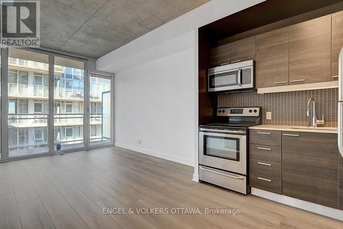 532 - 349 Mcleod Street, Ottawa, ON - Indoor Photo Showing Kitchen
