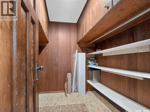 510 5Th Street, Chaplin, SK - Indoor Photo Showing Other Room