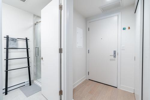 Bathroom - 901-1288 Rue St-Antoine O., Montréal (Ville-Marie), QC - Indoor Photo Showing Other Room