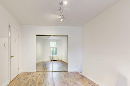 Chambre à coucher - 11-3151 Boul. Édouard-Montpetit, Montréal (Côte-Des-Neiges/Notre-Dame-De-Grâce), QC - Indoor Photo Showing Other Room