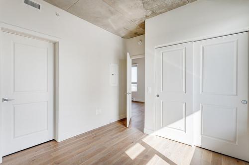 Primary bedroom - 905-3000 Boul. Thimens, Montréal (Saint-Laurent), QC - Indoor Photo Showing Other Room
