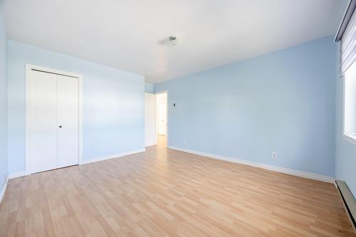 Bedroom - 2820  - 2822 Rue Mcwillis, Montréal (Saint-Laurent), QC - Indoor Photo Showing Other Room