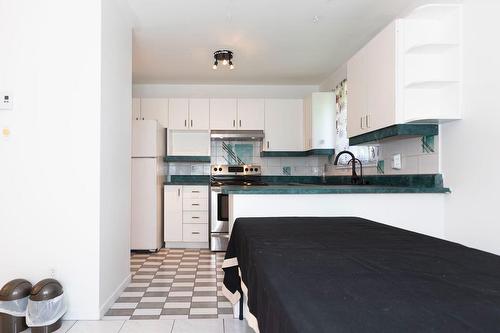 Kitchen - 4-117 Rue Lalande, Longueuil (Le Vieux-Longueuil), QC - Indoor Photo Showing Kitchen