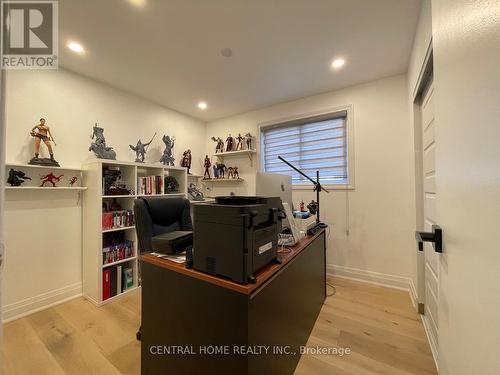 755 Botany Hill Crescent, Newmarket, ON - Indoor