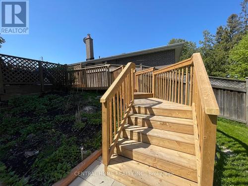 755 Botany Hill Crescent, Newmarket, ON - Outdoor With Deck Patio Veranda With Exterior