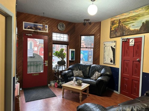 1608 Quadra St, Victoria, BC 