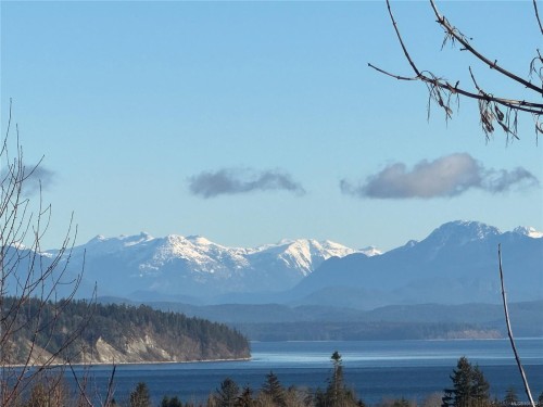 663 Mariner Dr, Campbell River, BC 