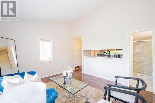 212 - 103 Bristol Road E, Mississauga, ON - Indoor