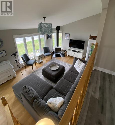 140-142 Main Highway, Whiteway, NL - Indoor Photo Showing Living Room