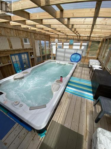 140-142 Main Highway, Whiteway, NL -  Photo Showing Other Room