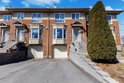 9381Z Av. Cérès  Montréal (Pierrefonds-Roxboro), QC H8Y 3P2