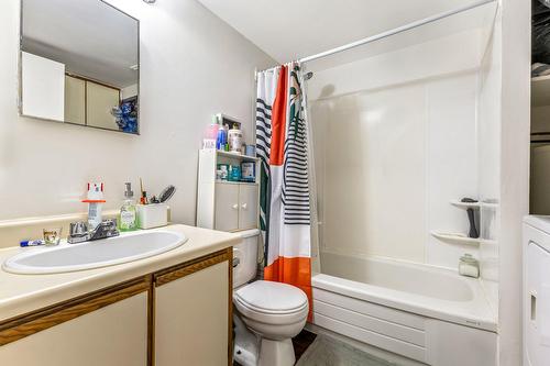 Salle de bains - 185 Rue Brodeur, Vaudreuil-Dorion, QC - Indoor Photo Showing Bathroom