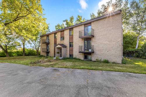Façade - 185 Rue Brodeur, Vaudreuil-Dorion, QC - Outdoor