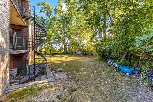 Cour - 185 Rue Brodeur, Vaudreuil-Dorion, QC - Outdoor