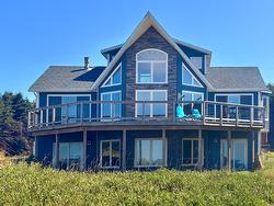 253 SHORE Road  Rock Barra, PE C0A 2A0