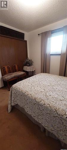 918 Anton Place, Wadena, SK - Indoor Photo Showing Bedroom