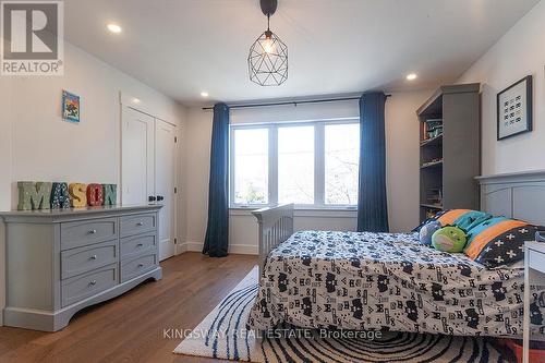 510 Richey Crescent, Mississauga, ON - Indoor Photo Showing Bedroom