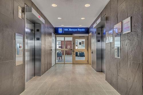 Hall d'entrée/Vestibule - 700  - 710 Place D'Youville, Québec (La Cité-Limoilou), QC - Indoor Photo Showing Other Room