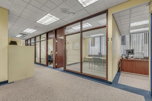 Interior - 700  - 710 Place D'Youville, Québec (La Cité-Limoilou), QC - Indoor Photo Showing Other Room