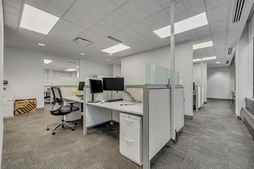 Interior - 700  - 710 Place D'Youville, Québec (La Cité-Limoilou), QC - Indoor Photo Showing Office