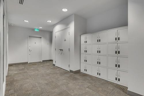 Interior - 700  - 710 Place D'Youville, Québec (La Cité-Limoilou), QC - Indoor Photo Showing Other Room