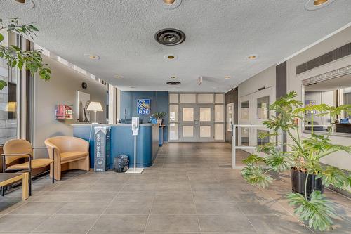 Hall - 700  - 710 Place D'Youville, Québec (La Cité-Limoilou), QC - Indoor Photo Showing Other Room