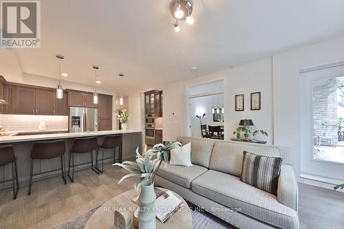 Gr17 - 1575 Lakeshore Road W, Mississauga, ON - Indoor