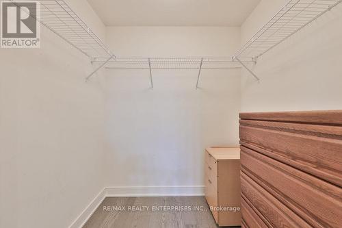 Gr17 - 1575 Lakeshore Road W, Mississauga, ON - Indoor With Storage