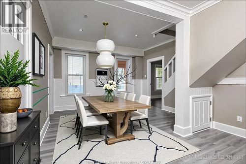 211 Cameron, Windsor, ON - Indoor Photo Showing Dining Room