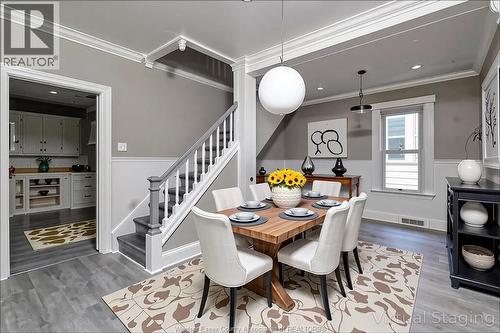 211 Cameron, Windsor, ON - Indoor Photo Showing Dining Room