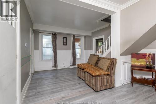 211 Cameron, Windsor, ON - Indoor