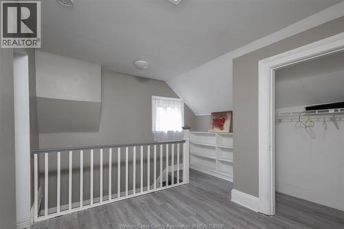 211 Cameron, Windsor, ON - Indoor Photo Showing Other Room