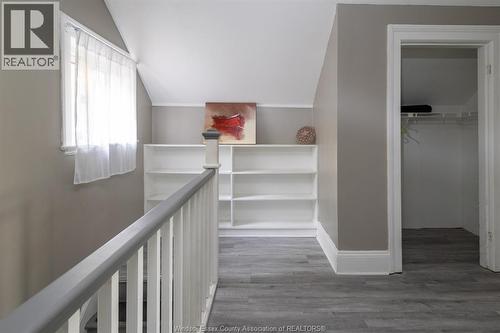 211 Cameron, Windsor, ON - Indoor