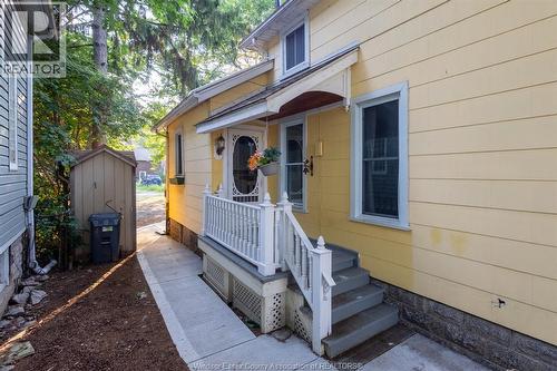 211 Cameron, Windsor, ON - Outdoor With Exterior