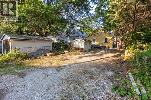 211 Cameron, Windsor, ON - Outdoor