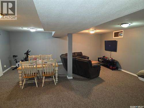 213 9Th Street E, Wynyard, SK - Indoor