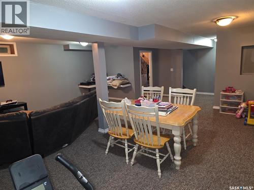 213 9Th Street E, Wynyard, SK - Indoor