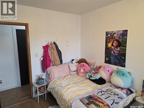 213 9Th Street E, Wynyard, SK - Indoor Photo Showing Bedroom