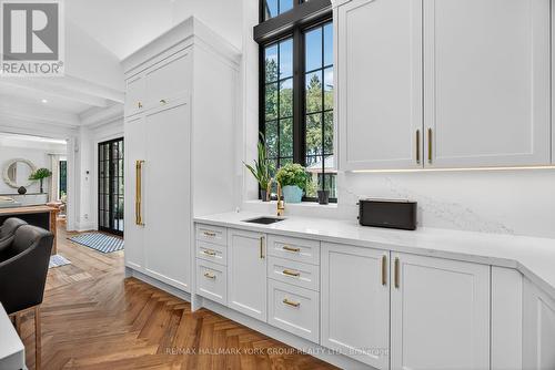 108 Kennedy Street W, Aurora, ON - Indoor